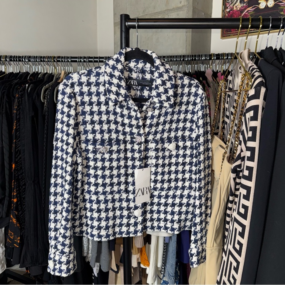 Zara Navy And White Houndstooth Tweed Cropped Jacket Jewel Buttons Womens XS NWT - Picture 2 of 8